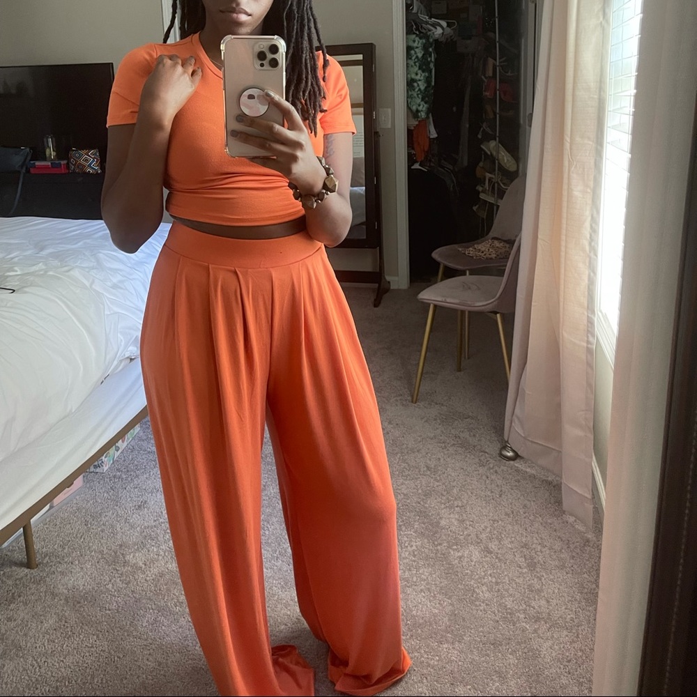 2 Piece Crop Top Set